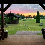 Prosportowek - - Dom Blizniak Nad Jeziorem Z Duzym Ogrodem