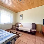 Prosportówek - - Dom Bliźniak Nad Jeziorem Z Dużym Ogrodem Сasa de vacaciones Powidz (Slupca)