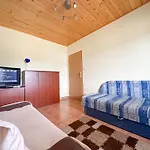 Prosportówek - - Dom Bliźniak Nad Jeziorem Z Dużym Ogrodem Сasa de vacaciones *