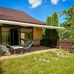 Prosportówek - - Dom Bliźniak Nad Jeziorem Z Dużym Ogrodem Сasa de vacaciones *