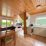 Сasa de vacaciones Prosportówek - - Dom Bliźniak Nad Jeziorem Z Dużym Ogrodem