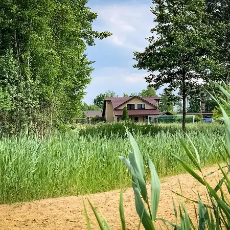 Casa de Férias Prosportówek - - Dom Bliźniak Nad Jeziorem Z Dużym Ogrodem