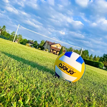 Prosportowek - - Dom Blizniak Nad Jeziorem Z Duzym Ogrodem Nyaraló Powidz