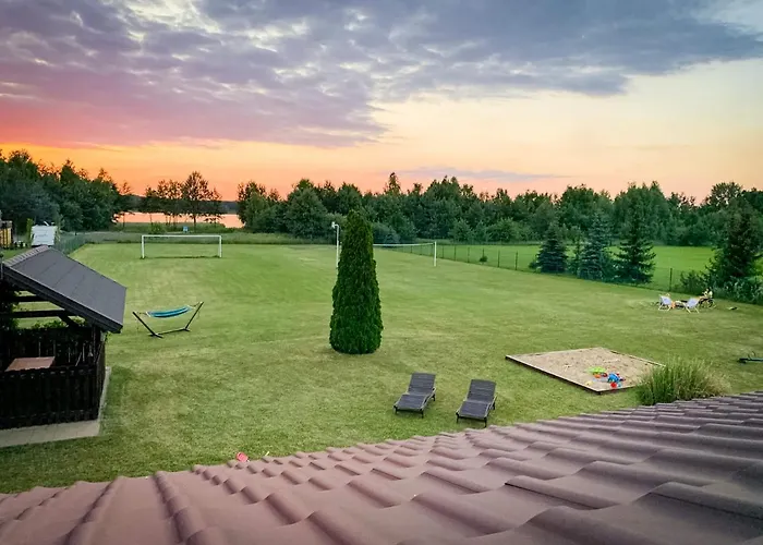 Prosportowek - - Dom Blizniak Nad Jeziorem Z Duzym Ogrodem