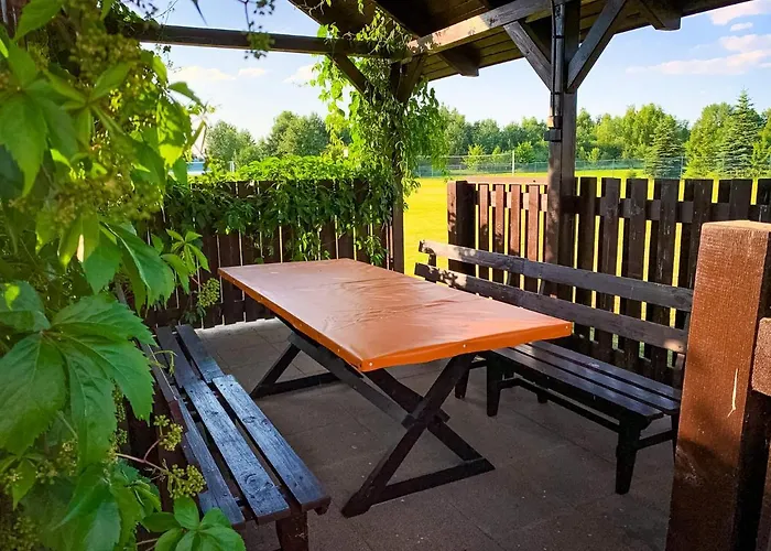 Vakantiehuis Prosportowek - - Dom Blizniak Nad Jeziorem Z Duzym Ogrodem