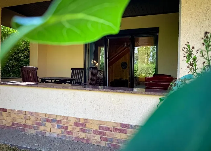 Prosportowek - - Dom Blizniak Nad Jeziorem Z Duzym Ogrodem Powidz (Slupca)