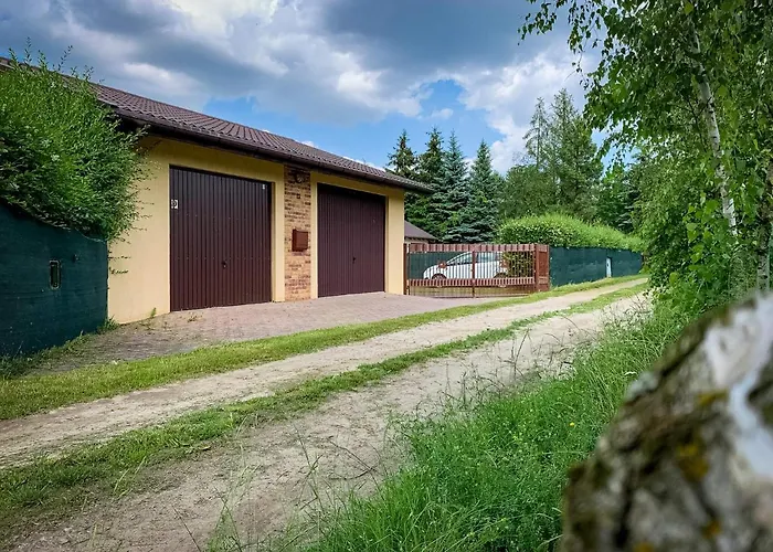 Vakantiehuis Prosportowek - - Dom Blizniak Nad Jeziorem Z Duzym Ogrodem Powidz (Slupca)