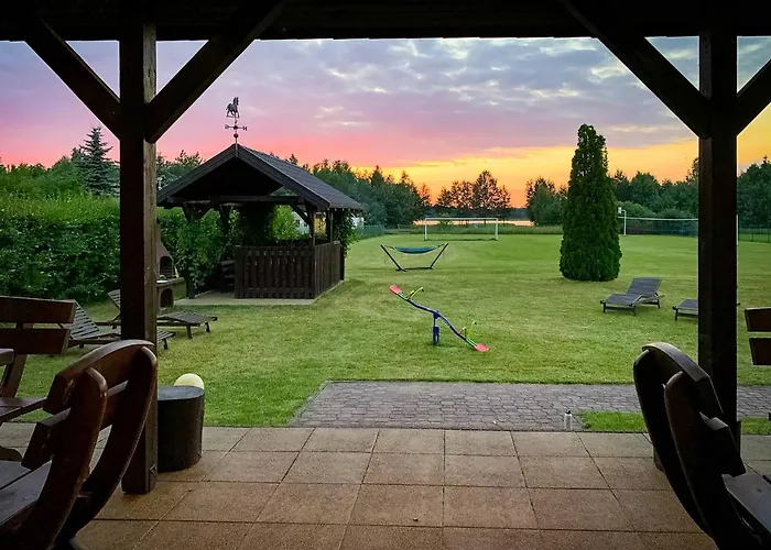 Prosportowek - - Dom Blizniak Nad Jeziorem Z Duzym Ogrodem