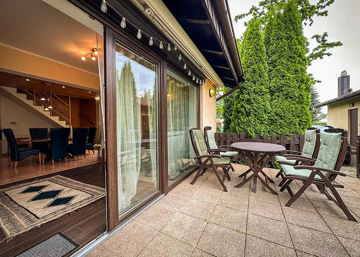 Prosportowek - - Dom Blizniak Nad Jeziorem Z Duzym Ogrodem Hébergement de vacances *