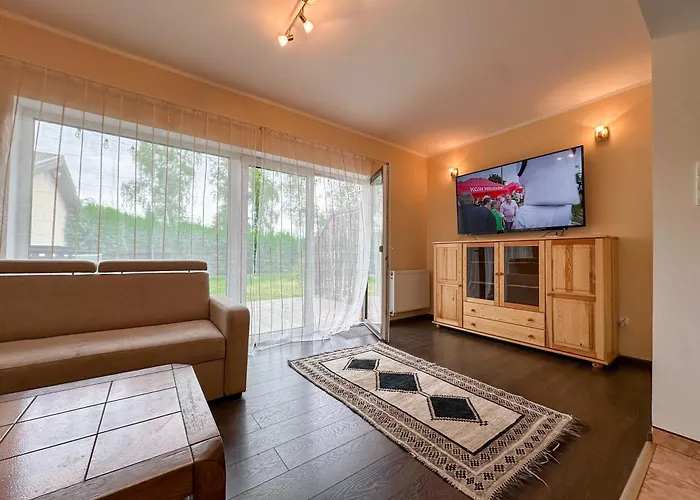 Prosportowek - - Dom Blizniak Nad Jeziorem Z Duzym Ogrodem Hébergement de vacances *