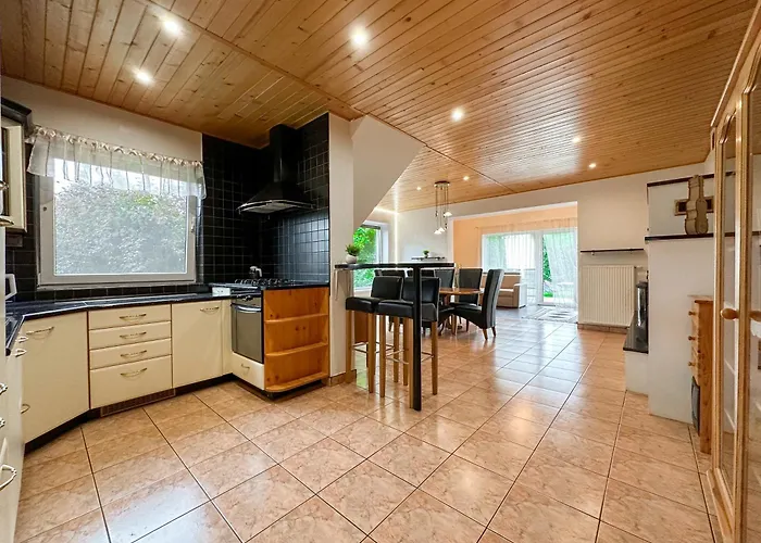 Prosportowek - - Dom Blizniak Nad Jeziorem Z Duzym Ogrodem * Powidz (Slupca)