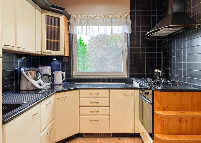 Prosportowek - - Dom Blizniak Nad Jeziorem Z Duzym Ogrodem Hébergement de vacances Powidz (Slupca)