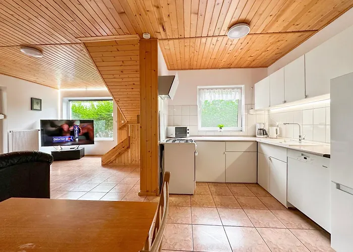 Prosportowek - - Dom Blizniak Nad Jeziorem Z Duzym Ogrodem *