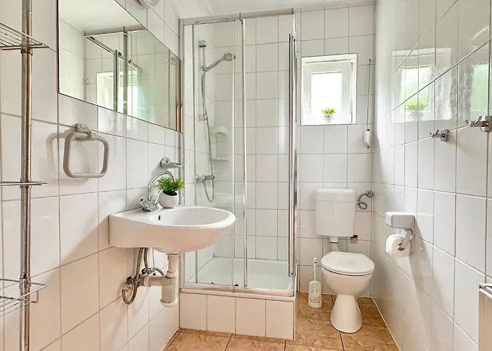 Prosportowek - - Dom Blizniak Nad Jeziorem Z Duzym Ogrodem