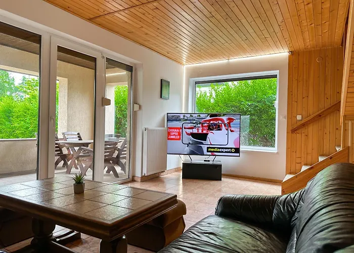 Prosportowek - - Dom Blizniak Nad Jeziorem Z Duzym Ogrodem